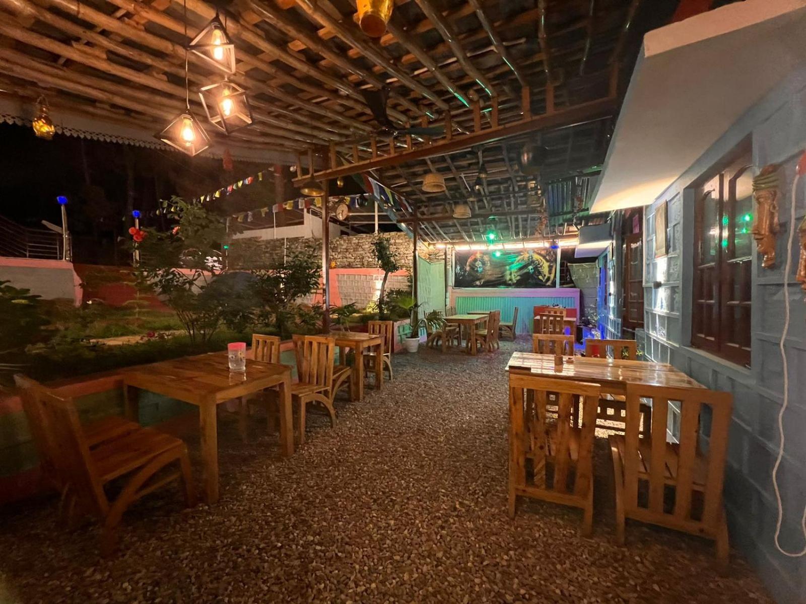 Tathastu Bir -Homestay ,Dorm,Hostel Luaran gambar
