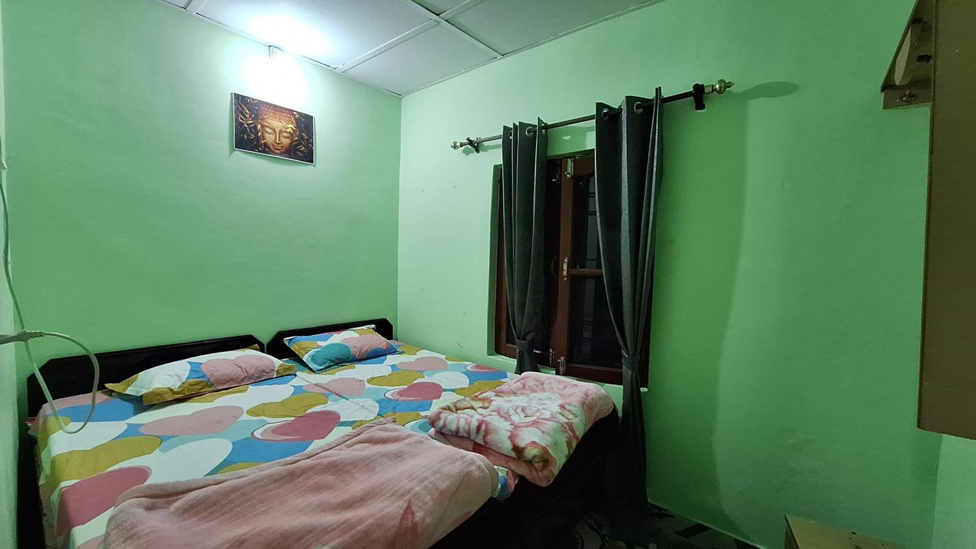 Tathastu Bir -Homestay ,Dorm,Hostel Luaran gambar