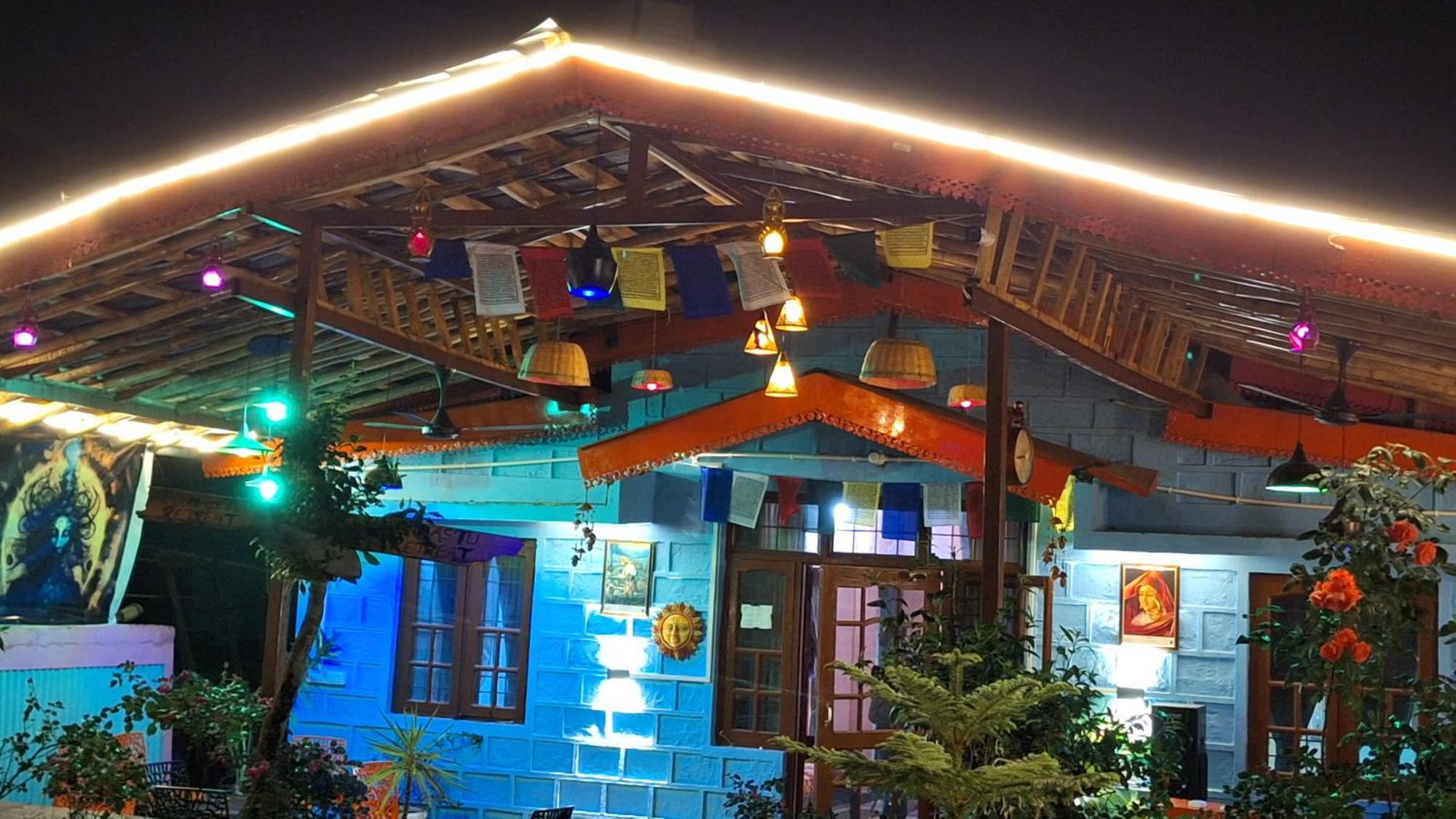 Tathastu Bir -Homestay ,Dorm,Hostel Luaran gambar
