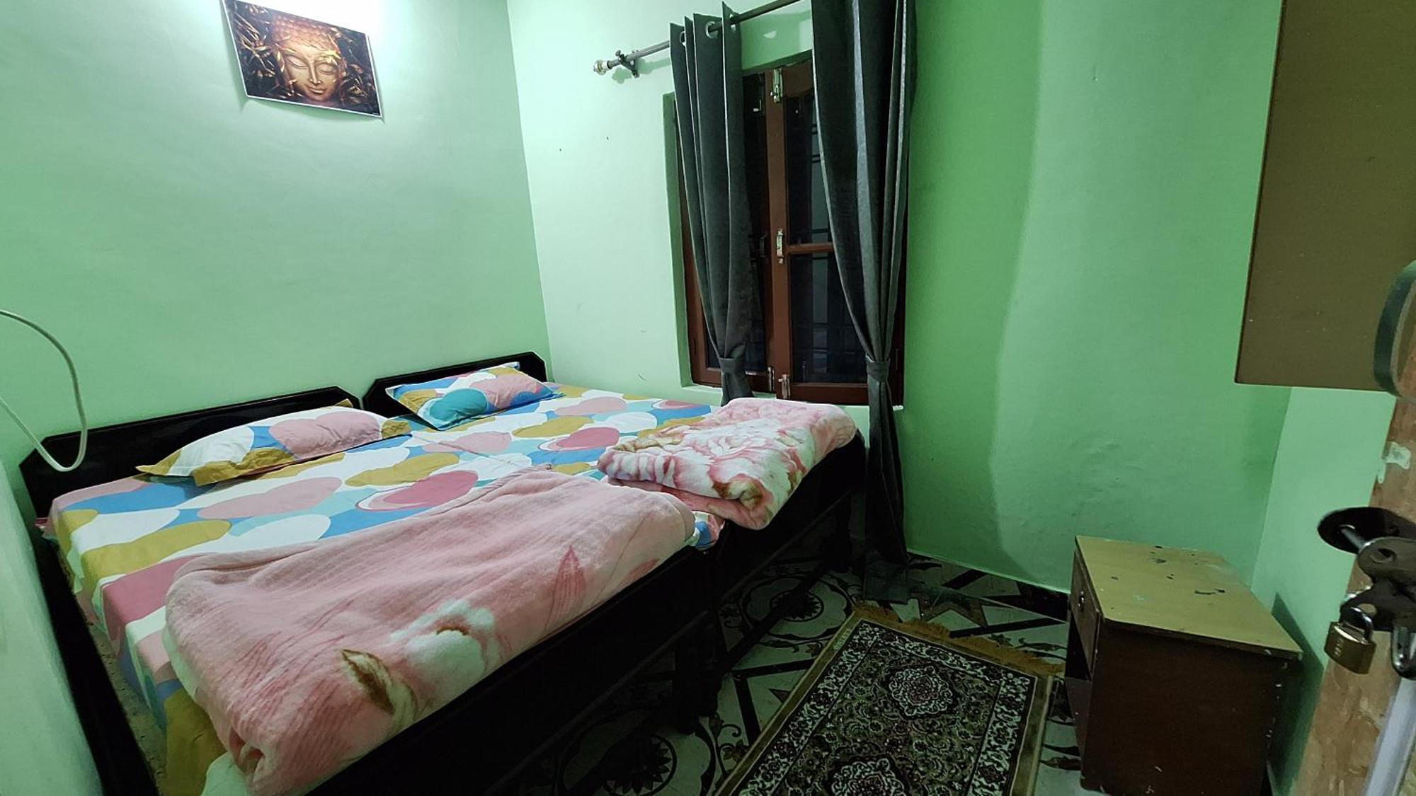 Tathastu Bir -Homestay ,Dorm,Hostel Luaran gambar