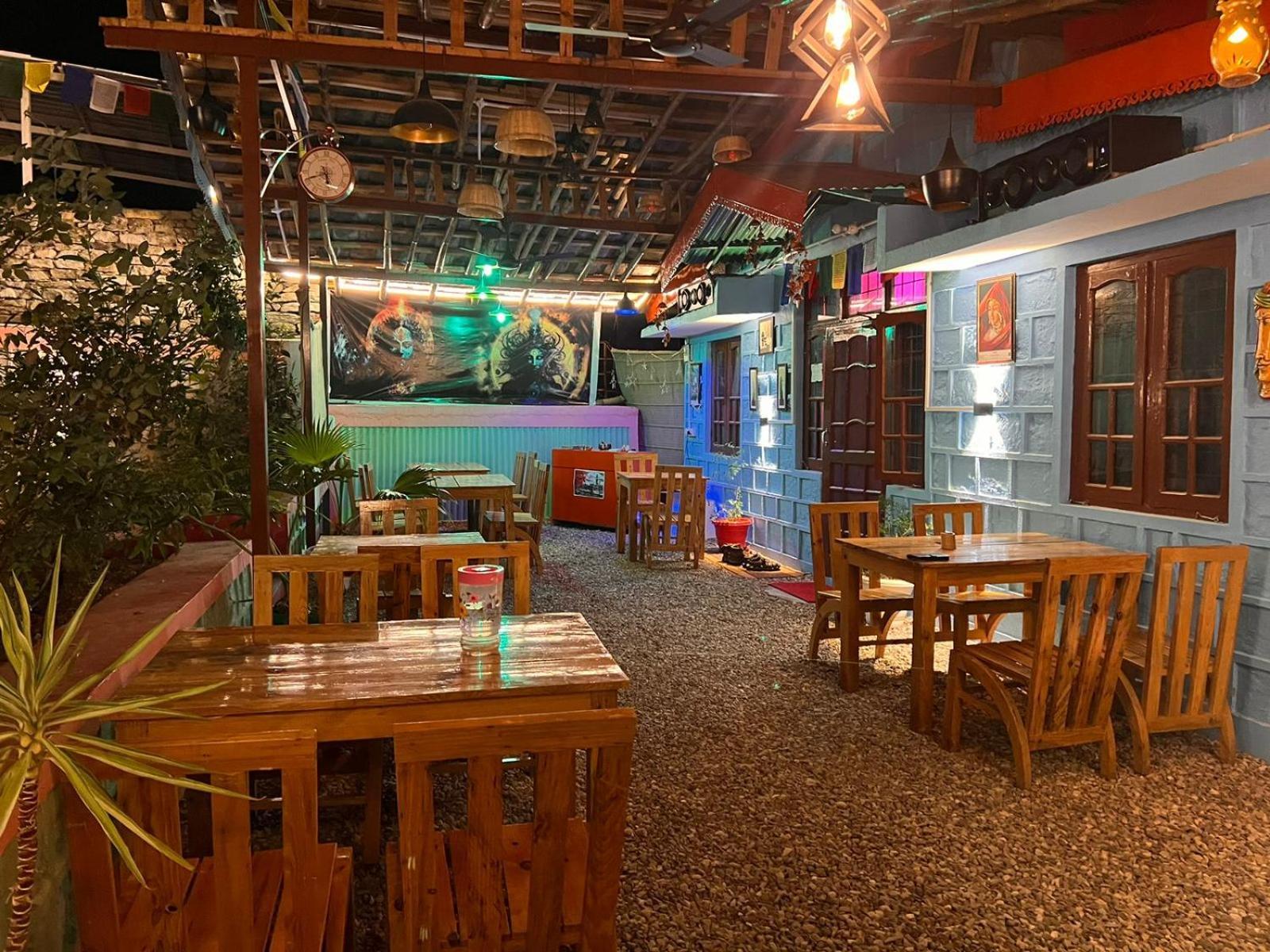 Tathastu Bir -Homestay ,Dorm,Hostel Luaran gambar