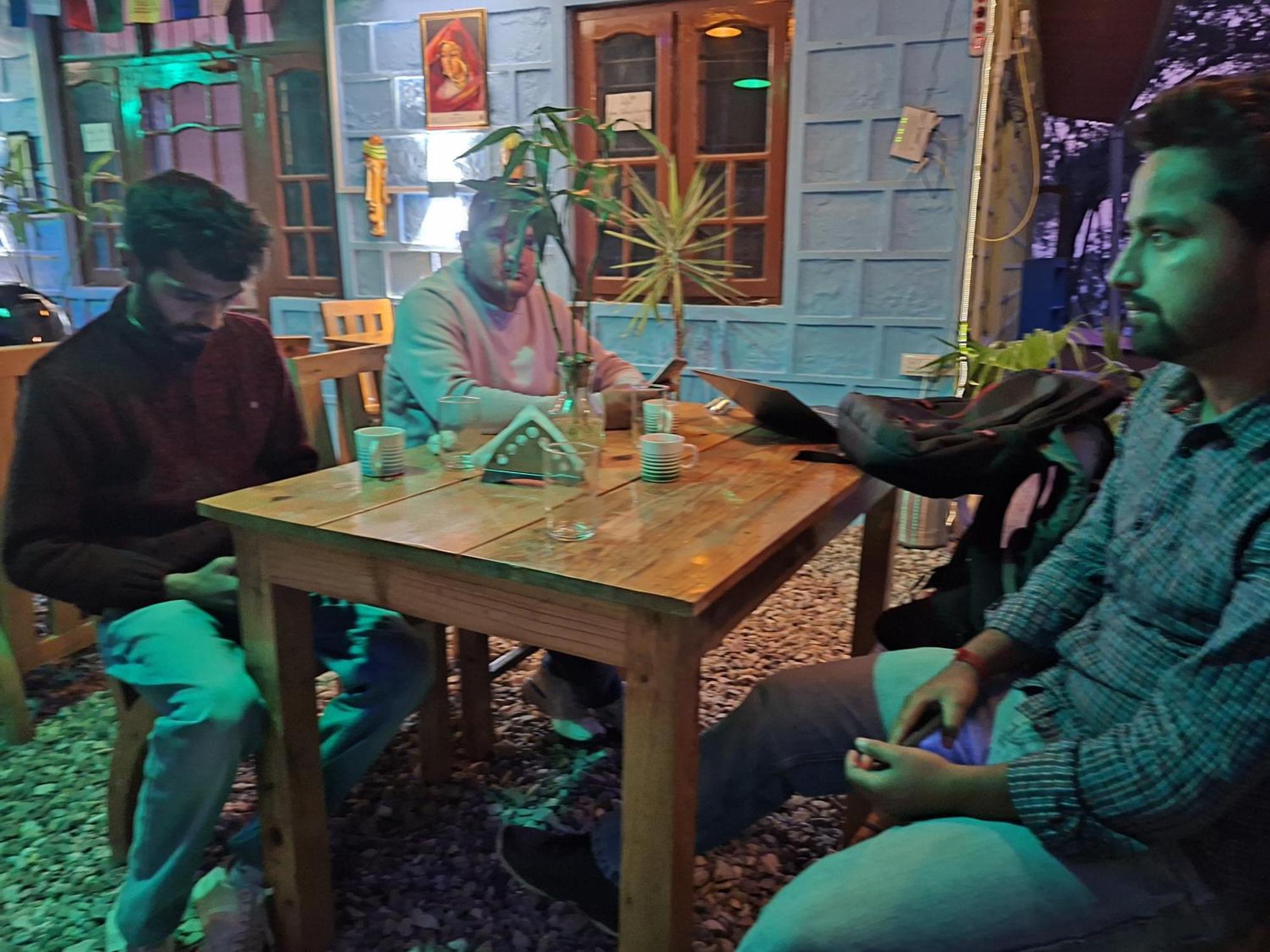 Tathastu Bir -Homestay ,Dorm,Hostel Luaran gambar