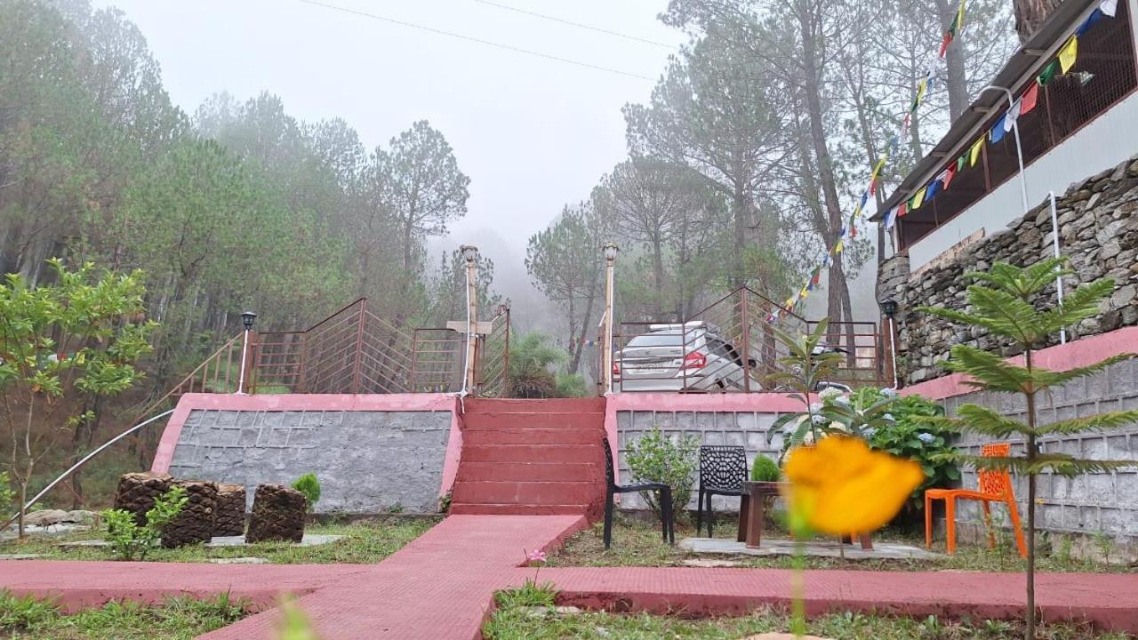 Tathastu Bir -Homestay ,Dorm,Hostel Luaran gambar